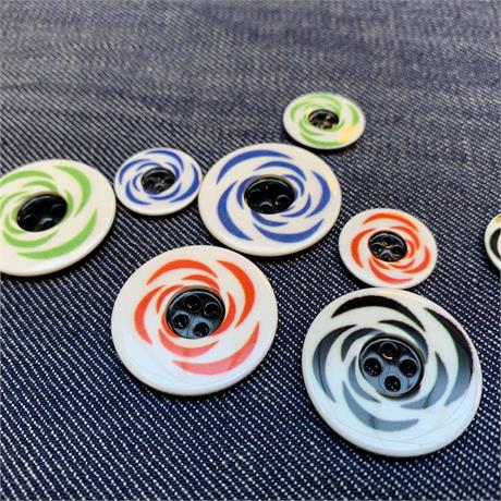 Italian 4-Hole Polyester Black/White Button Image 1