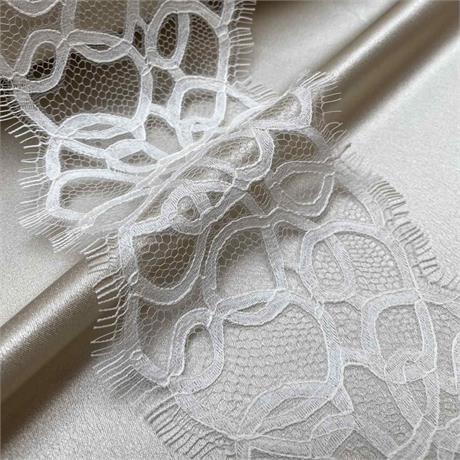 Fine French Lace Border Image 1