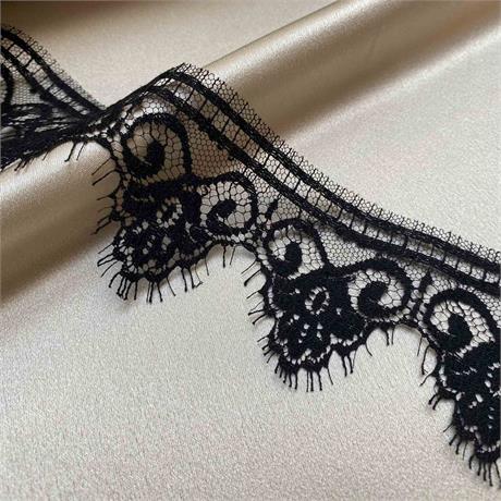 Fine French Lace Edging Image 1