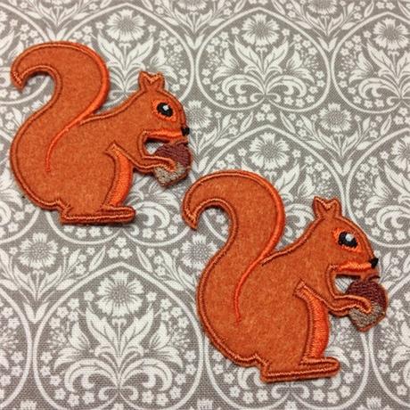 Fusible Red Squirrel Motif Image 1
