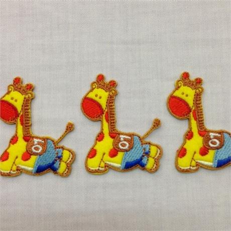 Giraffe Motif Image 1
