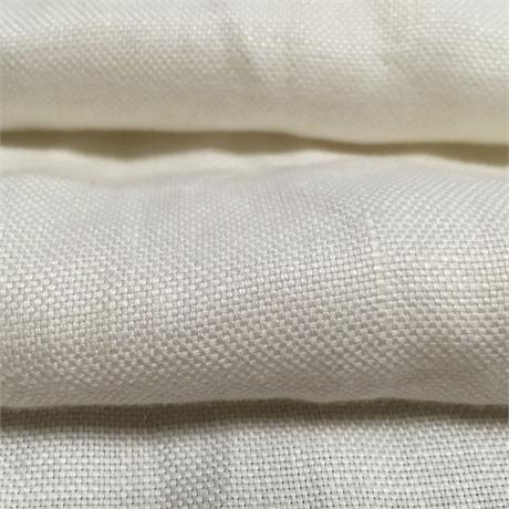 Ivory mid-weight linen Image 1