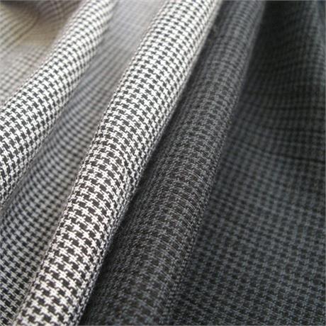 Puppytooth Crepon Image 1