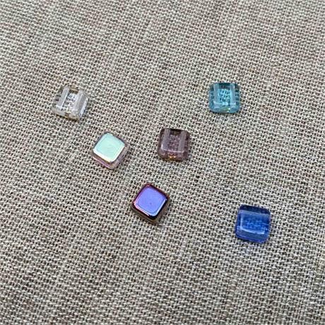 Czech Pressed Glass Tile Beads - 6 beads per pack Image 1
