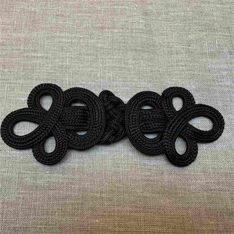 Polyester Braided Motif Image 1