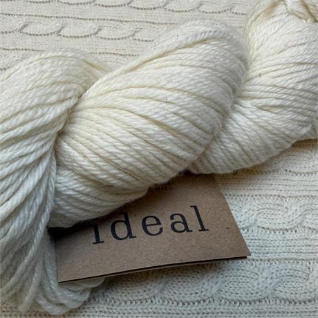 Manos Del Uruguay Ideal Yarn Image 1