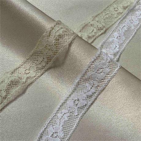Fine French Cotton Leavers Lace Trim Image 1