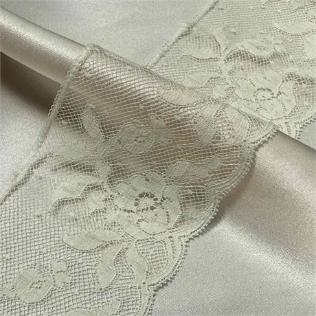 Fine French Cotton Leavers Lace Border Image 1