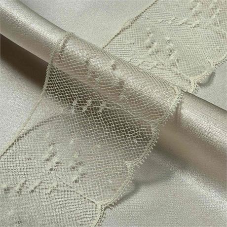 Fine French Cotton Leavers Lace Border Image 1
