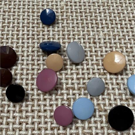 Italian Small Polyester Shank Button Image 1