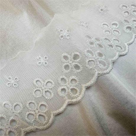 Recycled Lyocell Broderie Lace Image 1