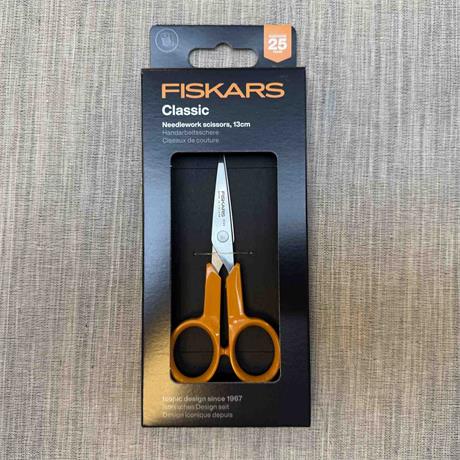 Fiskars Needlework-Embroidery Snips Image 1