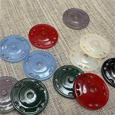 Plastic Snap Fasteners Image 1