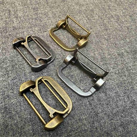 Metal Buckle Image 1