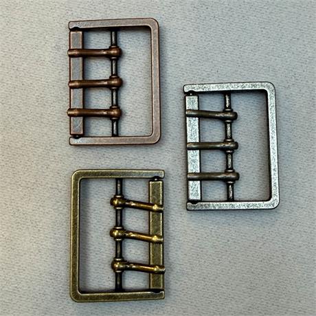Recycled Zinc Alloy 3-Prong Buckle Image 1