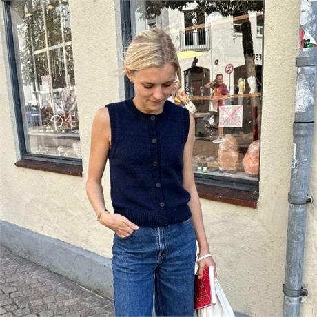 Maggie Vest Pattern Image 1