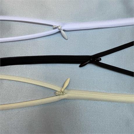 KCC #3 Narrow Lace Tape Invisible Zip Image 1