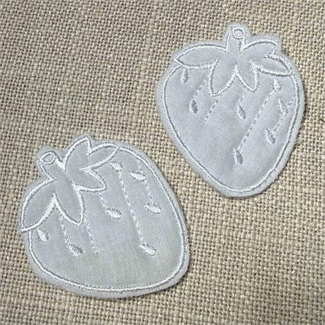 Japanese Sew-On Polyester Apple Motif Image 1