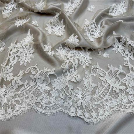 Double Scalloped Frenh Leavers Lace Image 1