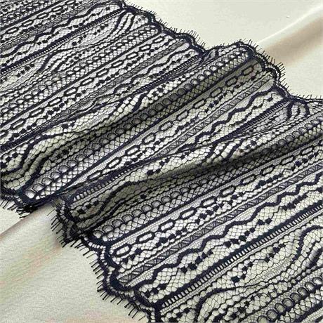 Fine French Lace Trim Image 1