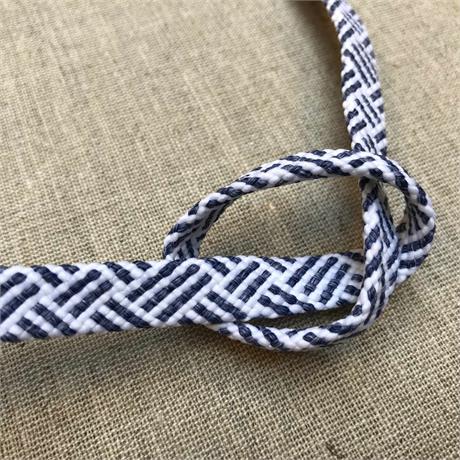 Italian Jeans/White Flat Tubular Cord Image 1