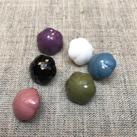 Italian Faceted Plastic Button Image 1
