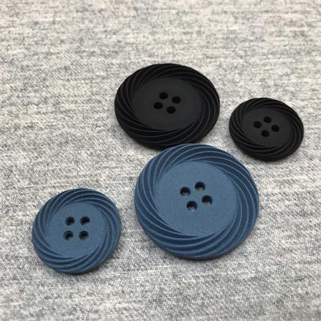 Italian 4-Hole Swirl Edge Button Image 1