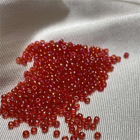 Toho Seed Beads - Transparent Rainbow Lt Siam Ruby Image 1
