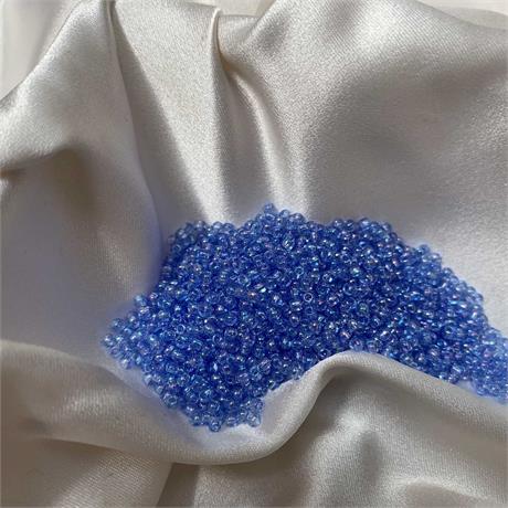 Toho Seed Beads - Transparent Rainbow Lt Sapphire Image 1