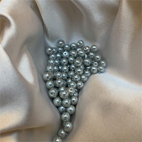 Pracht Waxed Glass Pearl Beads - Dark Grey Image 1