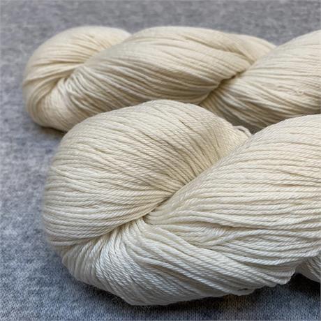 Merino, Cashmere & Nylon 4-Ply Image 1