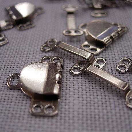 Silver Trouser And Skirt Hooks & Bars Image 1