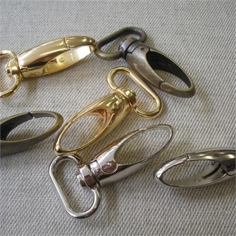 Swivel Fastener Image 1