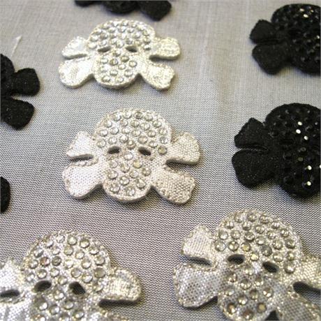 Mini Diamante Skull Motif Image 1