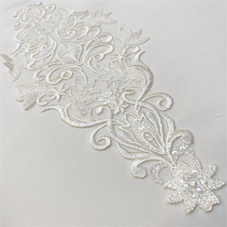 Sequin Motif Image 1