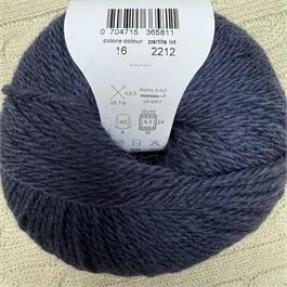 Laines Du Nord Merino Yak Thumbnail Image 3