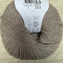 Laines Du Nord Merino Yak Thumbnail Image 8