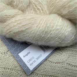 The Fibre Co. Cirro Hanks - 50g = 225m Thumbnail Image 2