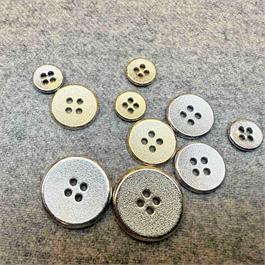 4-Hole Metal Button thumbnail