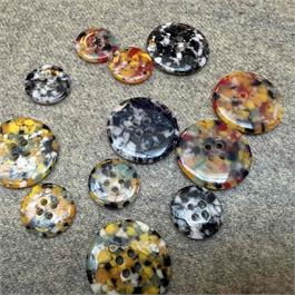 Recycled Plastic 4-Hole Button thumbnail