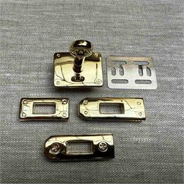 Kelly Bag Fastening Thumbnail Image 1