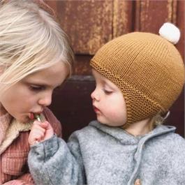 Albert's Pilot Hat Pattern thumbnail