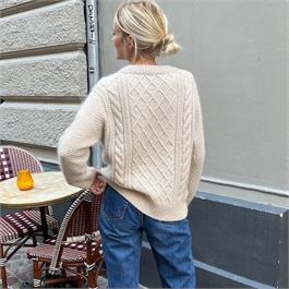 Moby Sweater Pattern Thumbnail Image 2