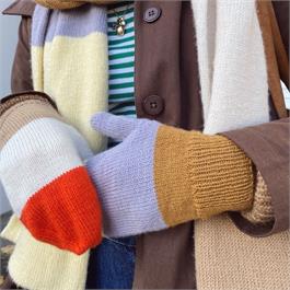 North Sea Mittens Pattern Thumbnail Image 0