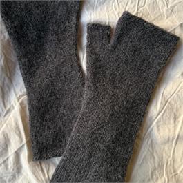 Penny Glove Pattern Thumbnail Image 2