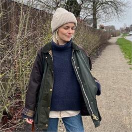 Weekend Hat Pattern Thumbnail Image 1