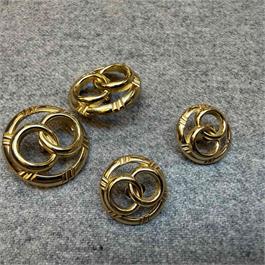 Italian Metal Shank Buttons thumbnail