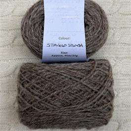 Aister'oo' 2-ply Shetland Wool Thumbnail Image 1