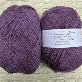 Aister'oo' 2-ply Shetland Wool Thumbnail Image 8