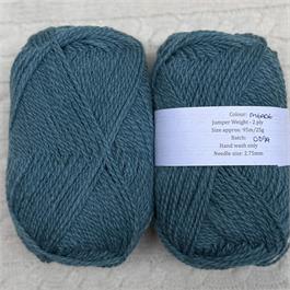 Aister'oo' 2-ply Shetland Wool Thumbnail Image 16